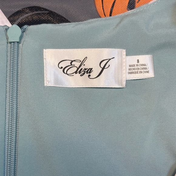 - Eliza J Romantic Floral Wrap maxi dress size 8 - Picture 5 of 11